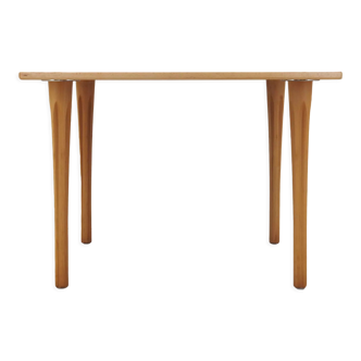 Table en hêtre, design danois, années 1970, designer: Takshi Okamura & Erik Marquardsen, production: Getama