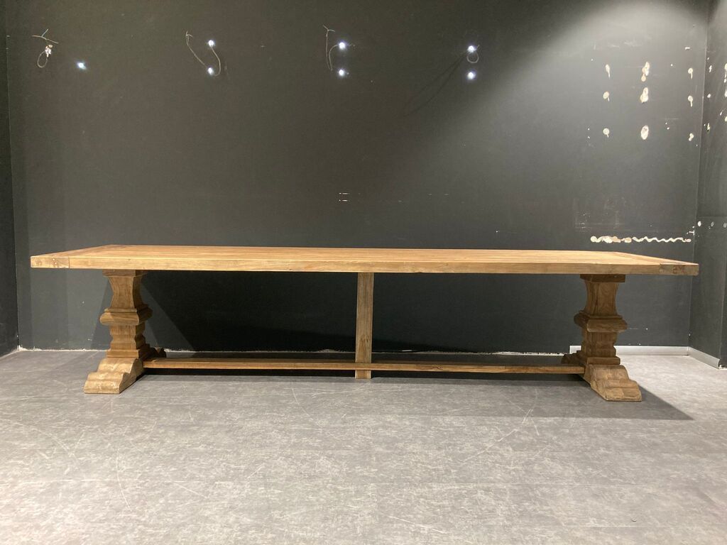 Solid chene table 300 x 100 cm