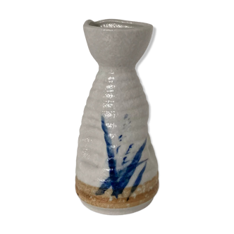 Carafe à saké japonaise pouvant former vase ou saucière en porcelaine émaillée
