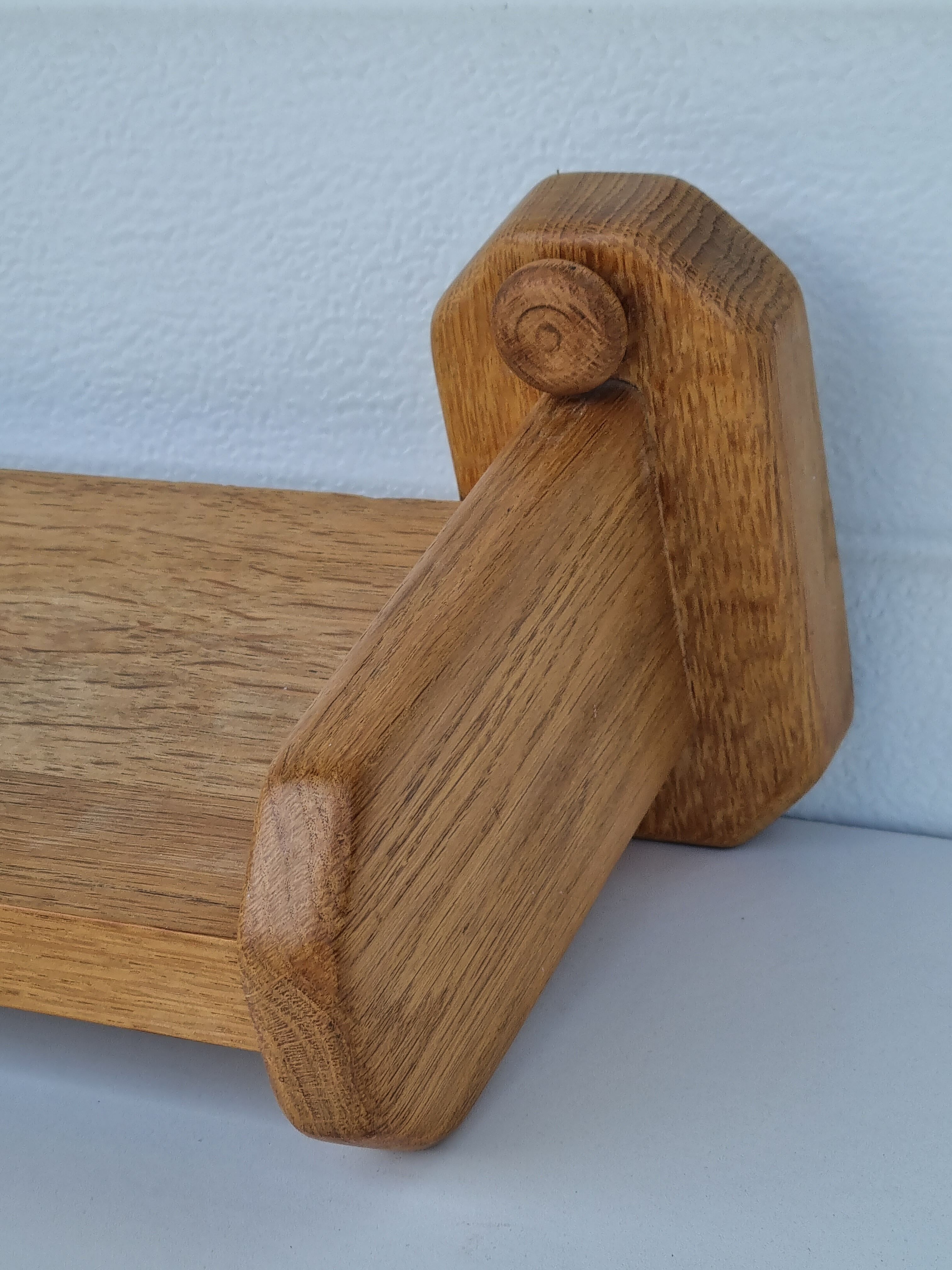 Wall shelf by Guillerme et Chambron, Votre Maison edition