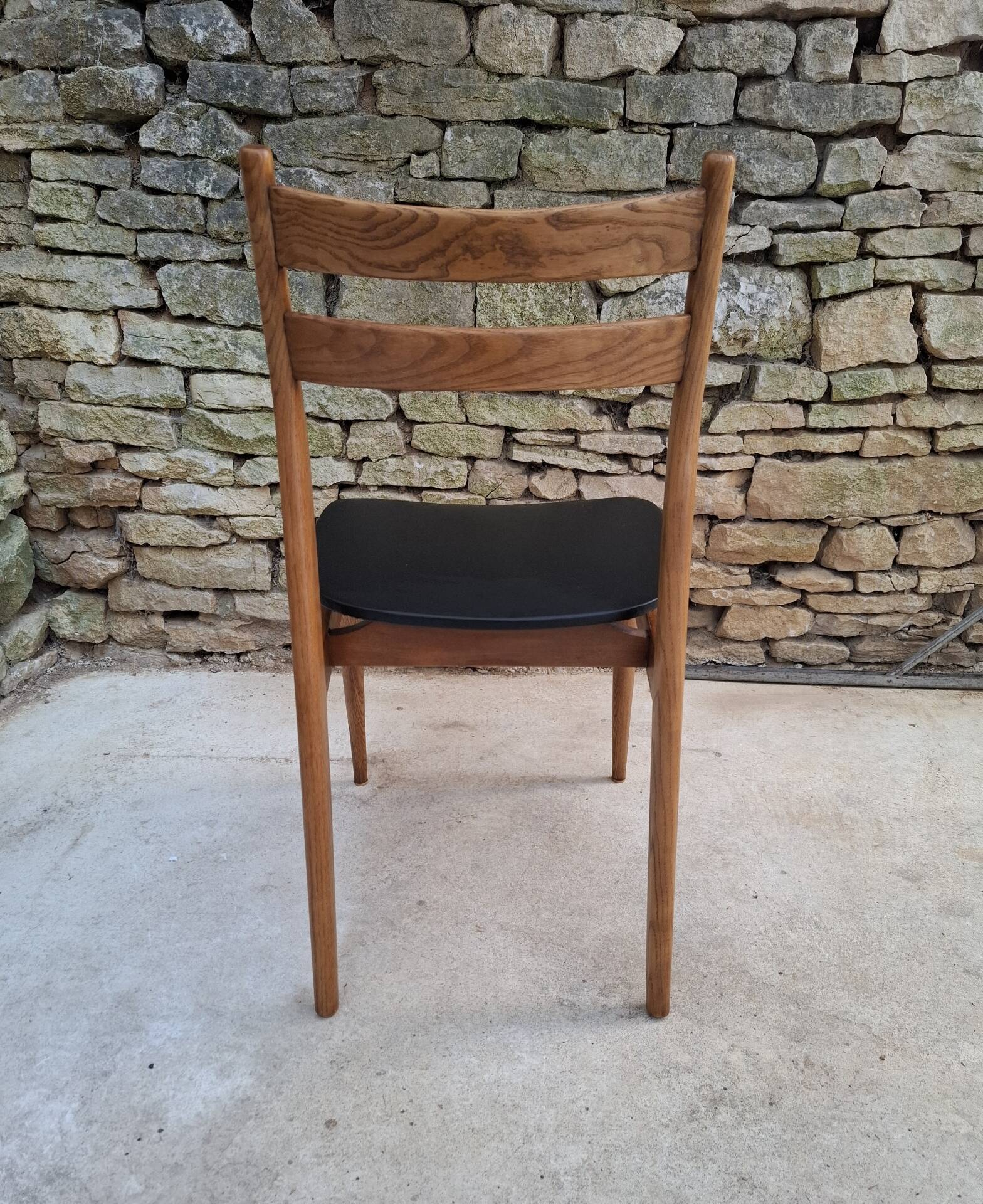 Scandinavian chair in elm
