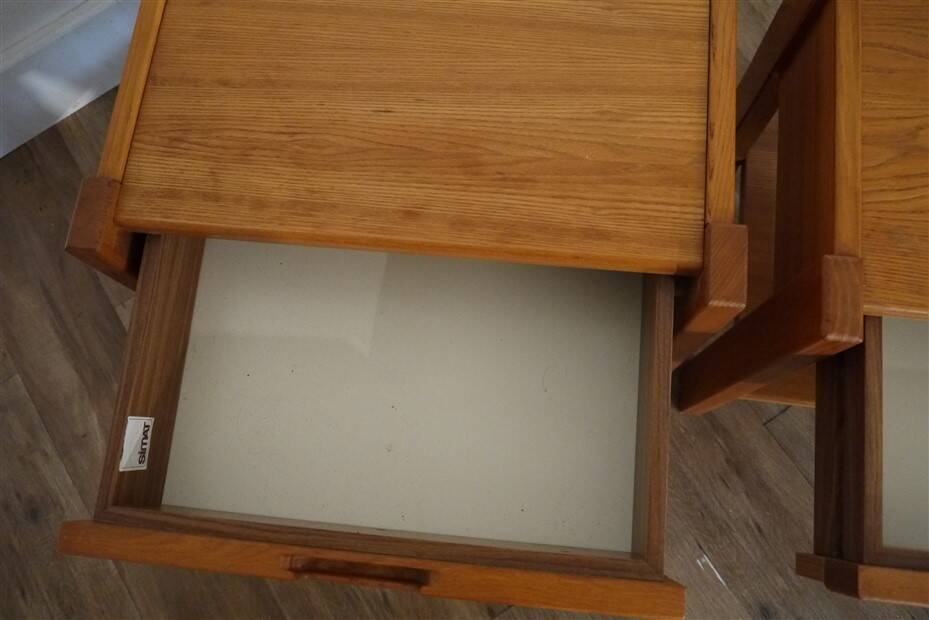 Paire de chevets vintage en orme de Doubinsky freres
