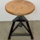 Tabouret pivotant industriel noir, années 1960