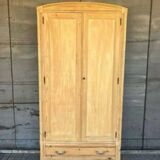 Armoire bois brut