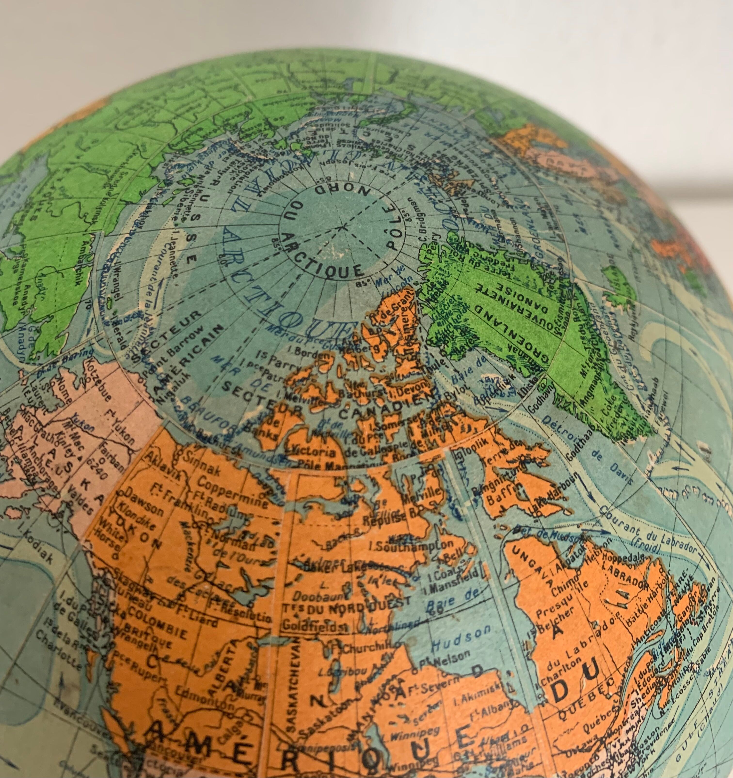 Vintage globe 1950 terrestrial Perrina glass - 19 cm