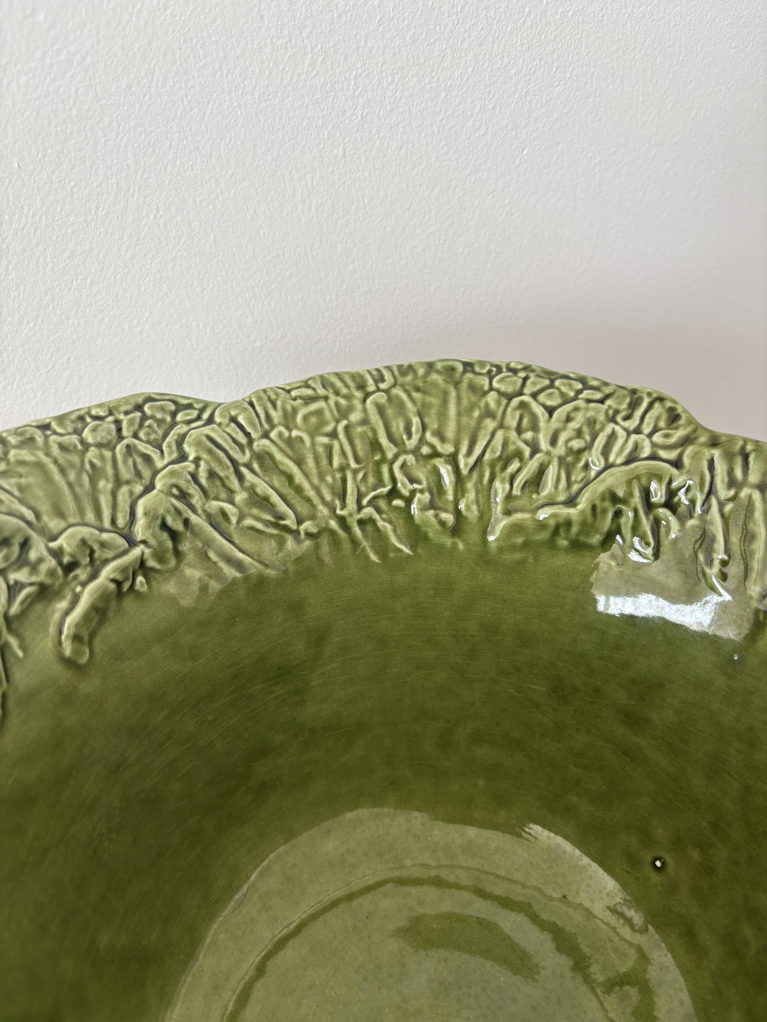 Saladier vintage barbotine forme chou vert – grand saladier original m