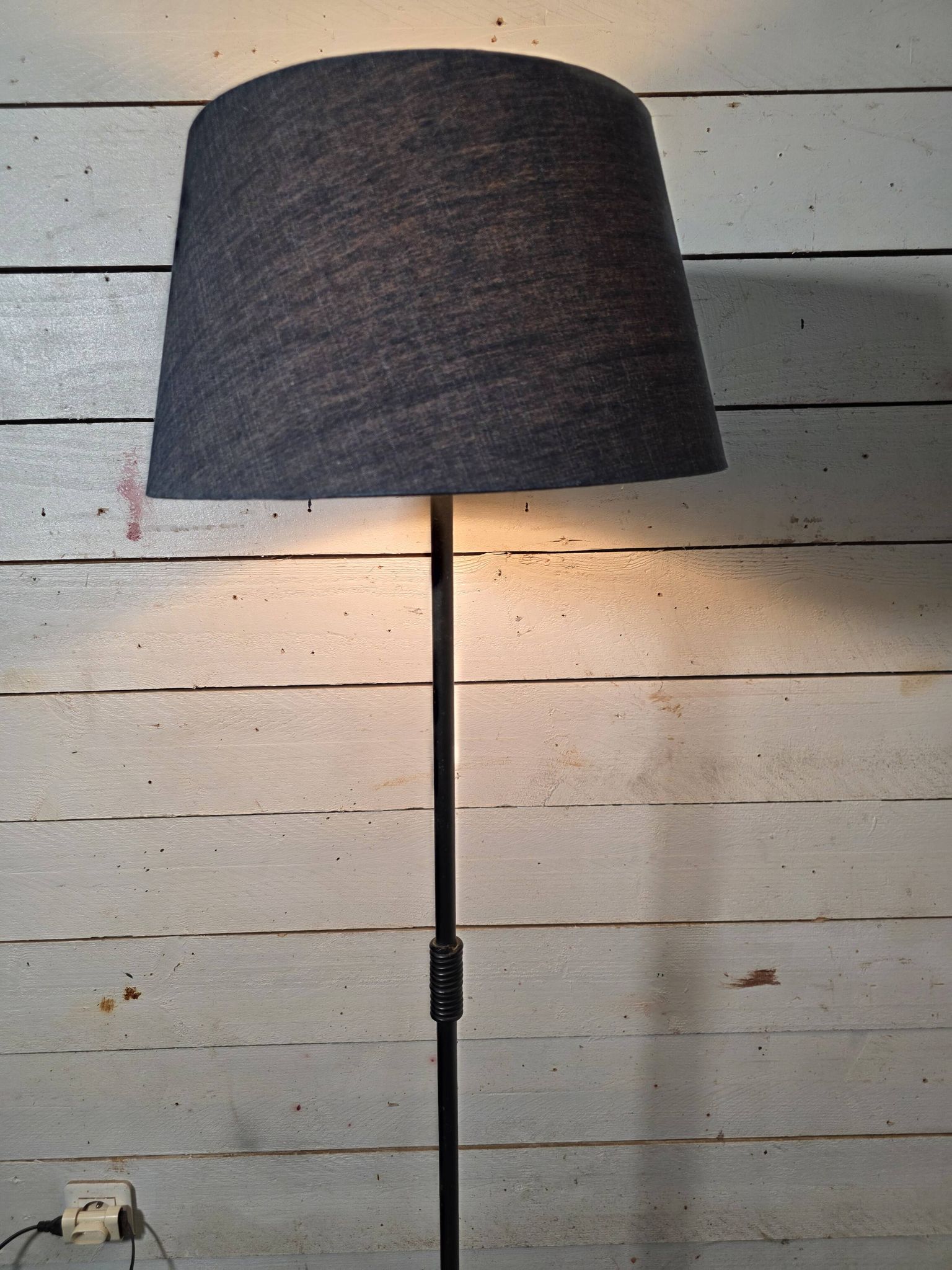 Lampadaire tripode des années 60