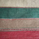 Handmade Persian Qashqai rug 165x110cm