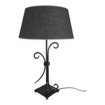 Lampe volutes en fer forgé