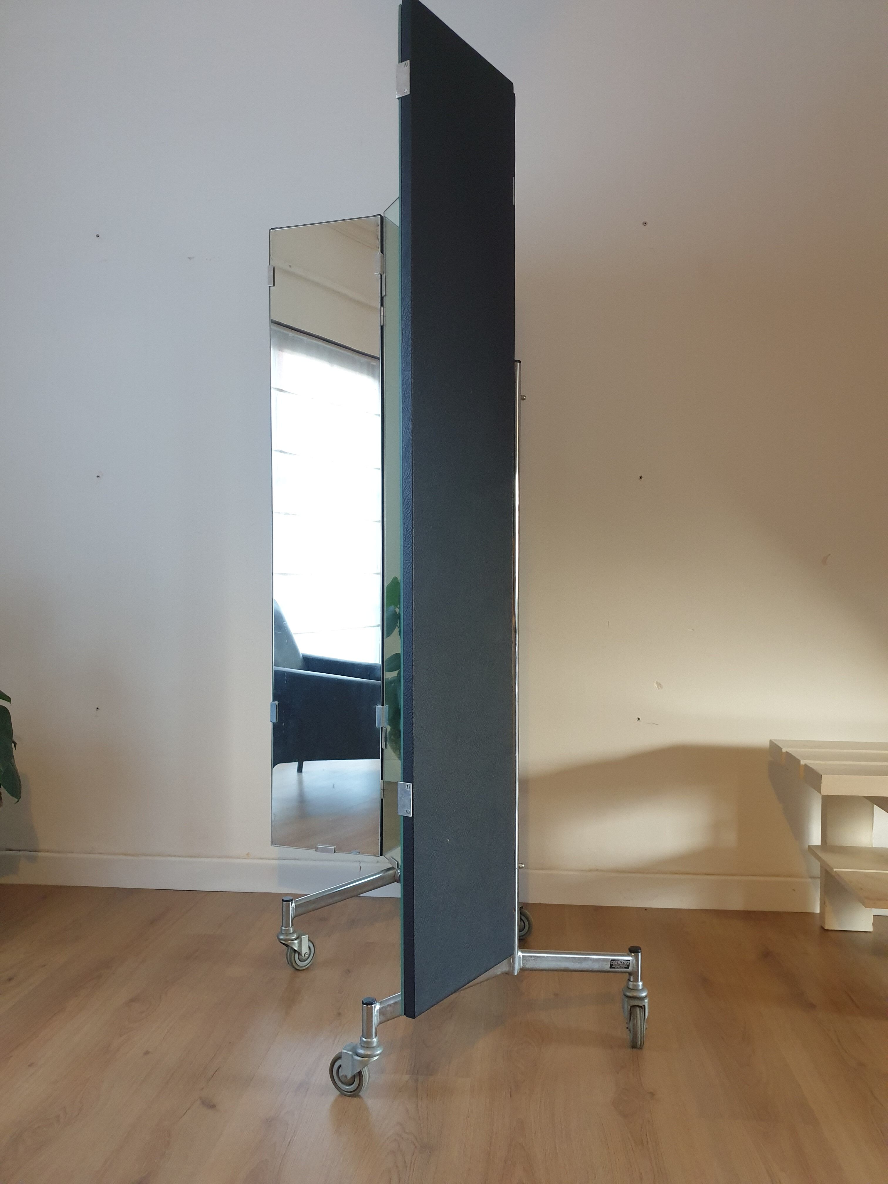 XL triptych mirror on wheels
