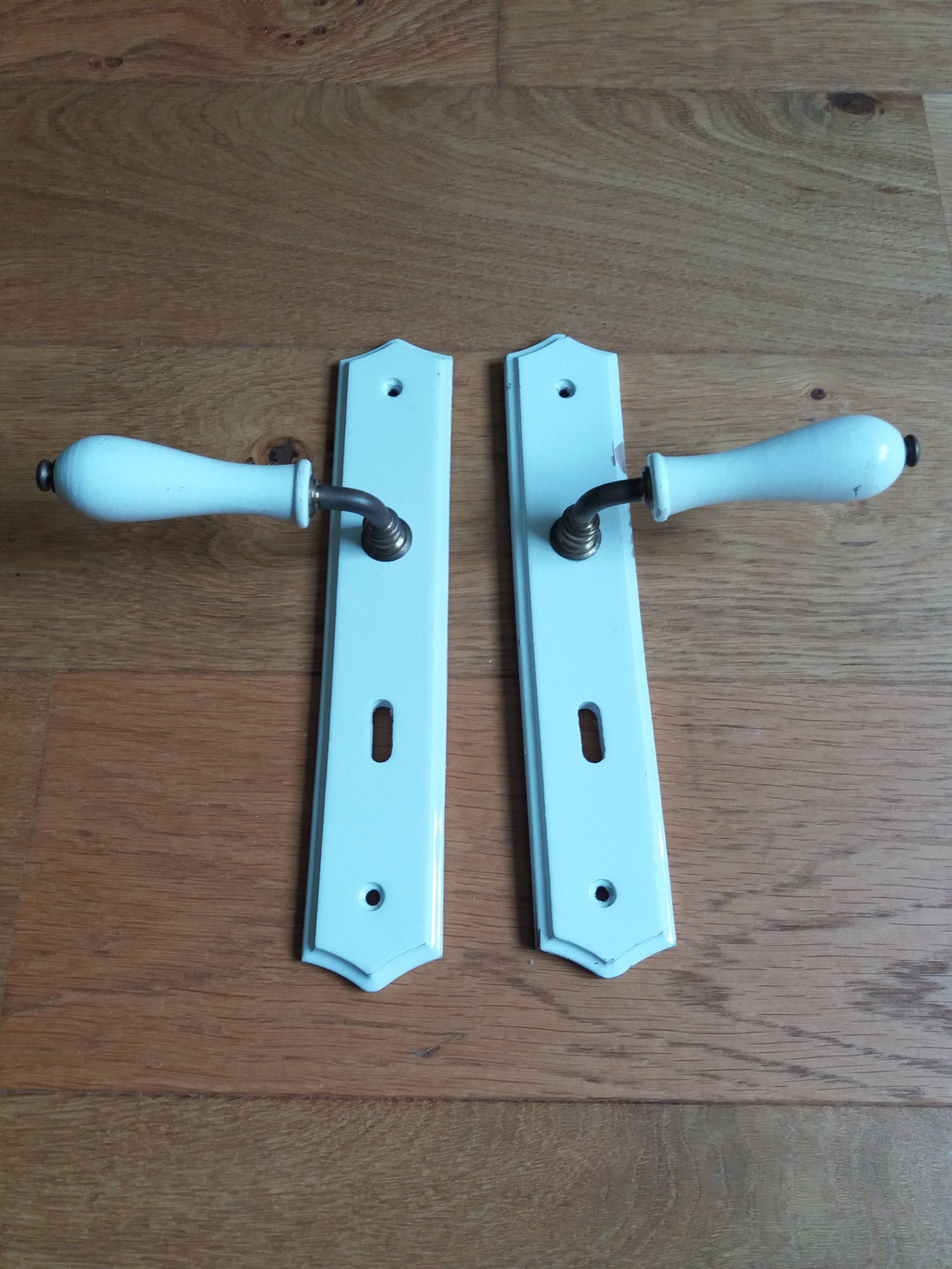 Door handles
