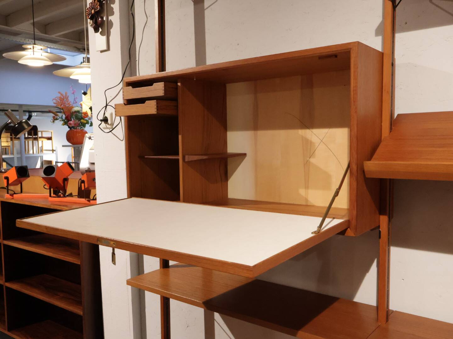 Vintage wandsysteem teak Pira Sweden