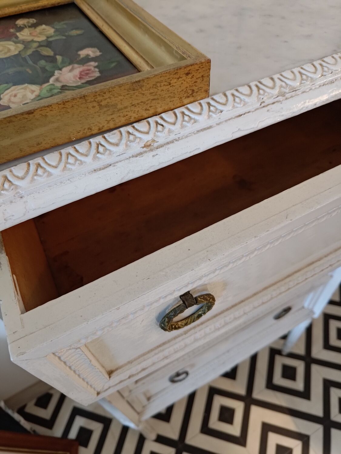 Commode coiffeuse de style Louis xvi