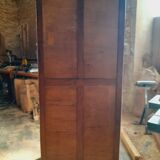 Narrow Parisian wardrobe