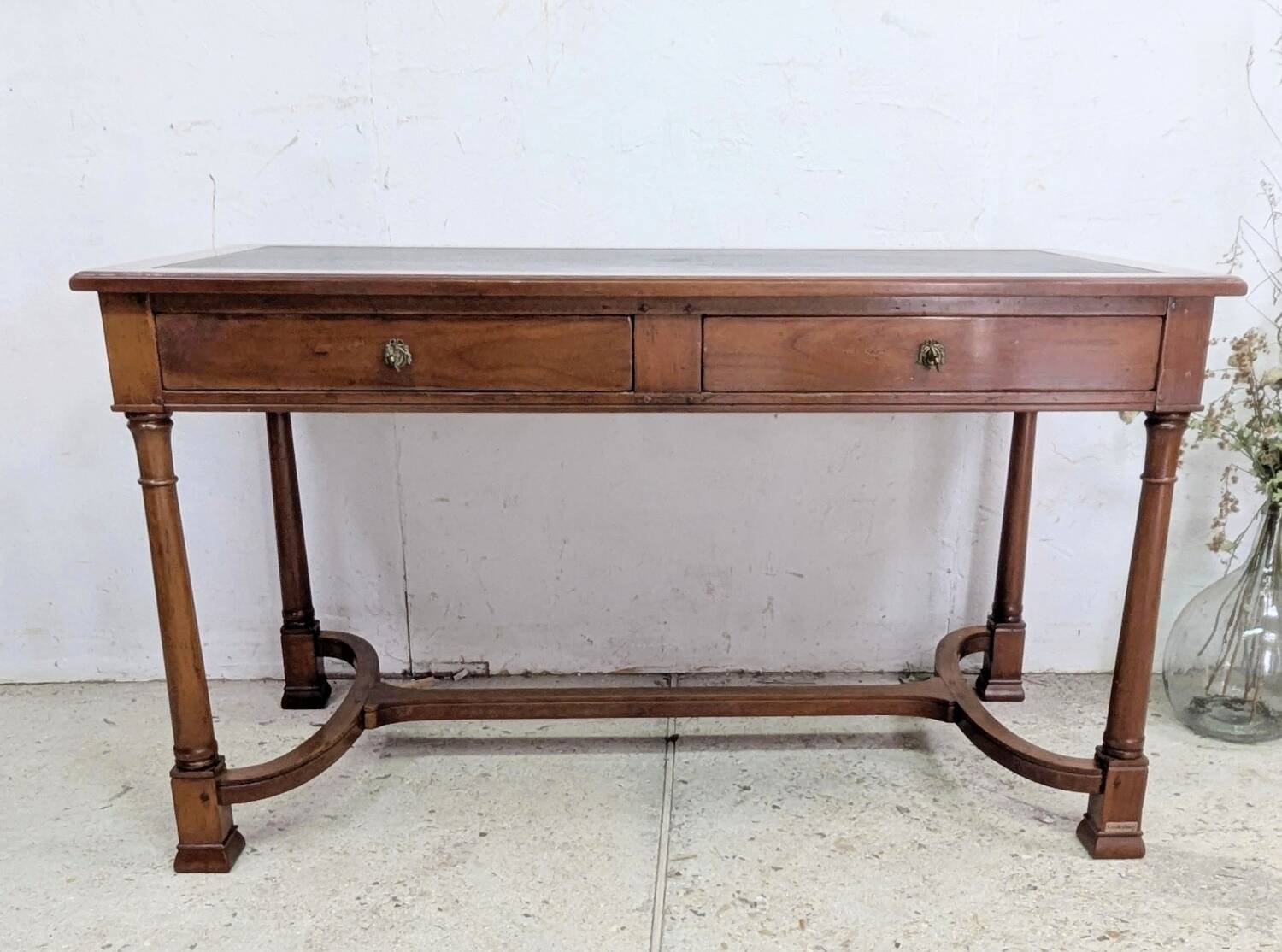 Camille et vence solid cherry wood flat desk