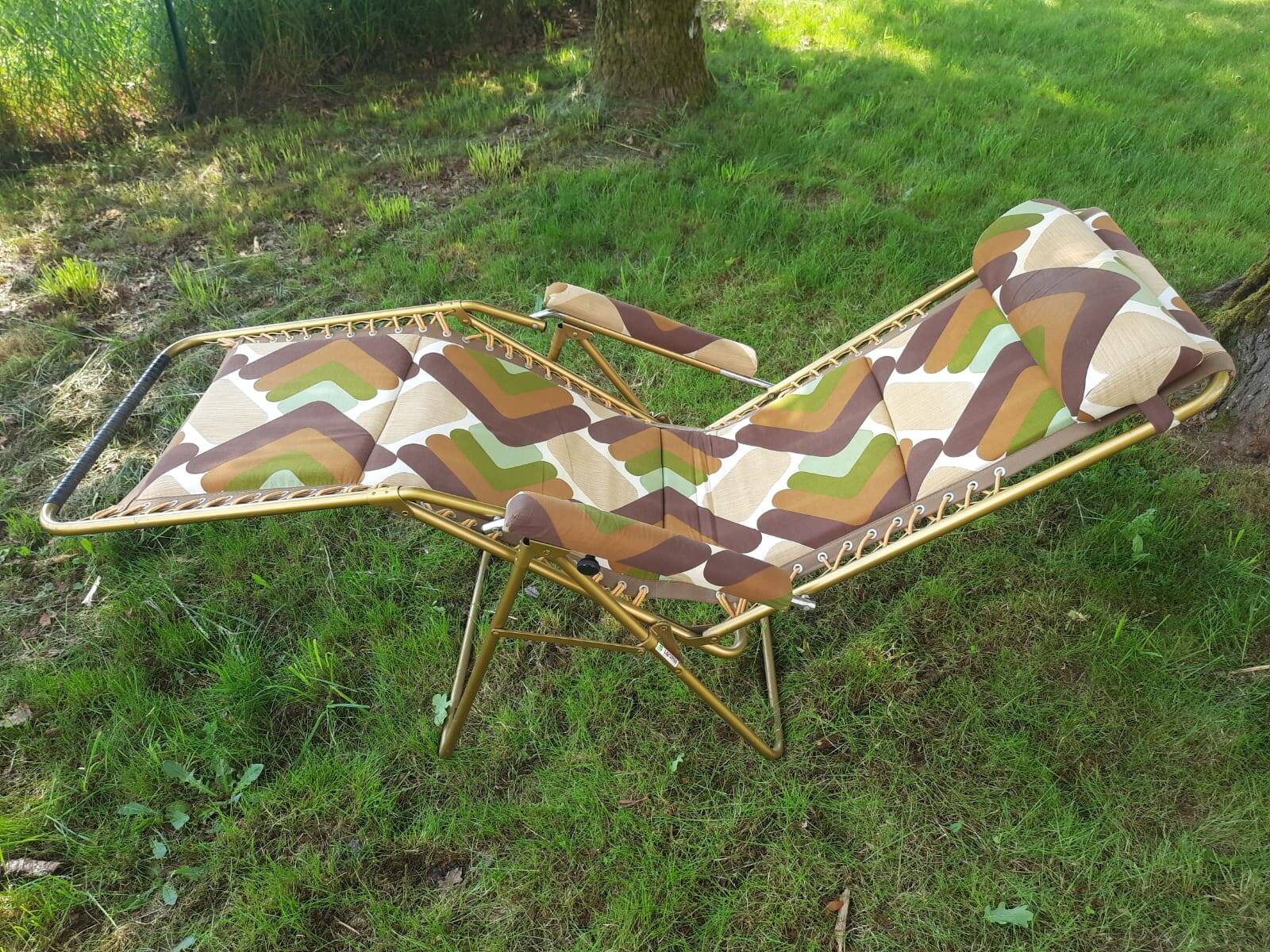 Vintage Lafuma lounge chair