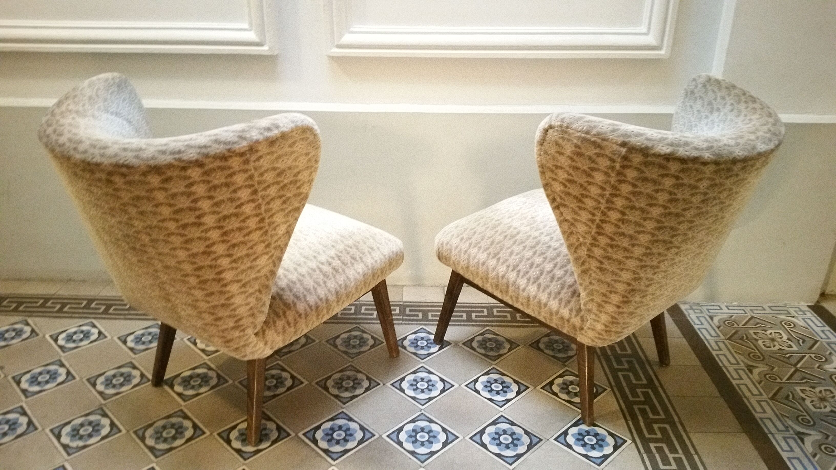 Chair Danish wingback Chair Scandinavian flesh small wing of Elias Svedberg