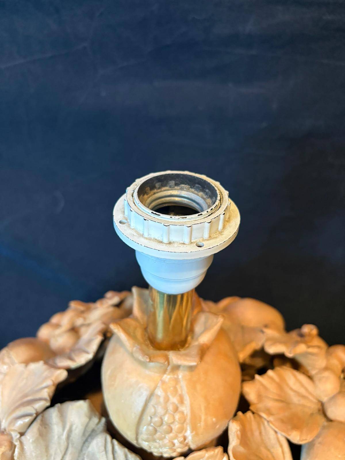 Clay fruit bowl lamp