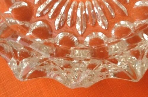 Cendrier verre transparent et ciselé années 1970