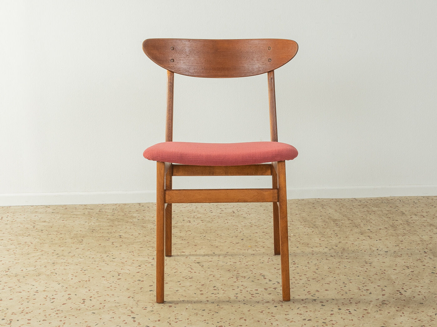 Exclusive Chair Ensemble