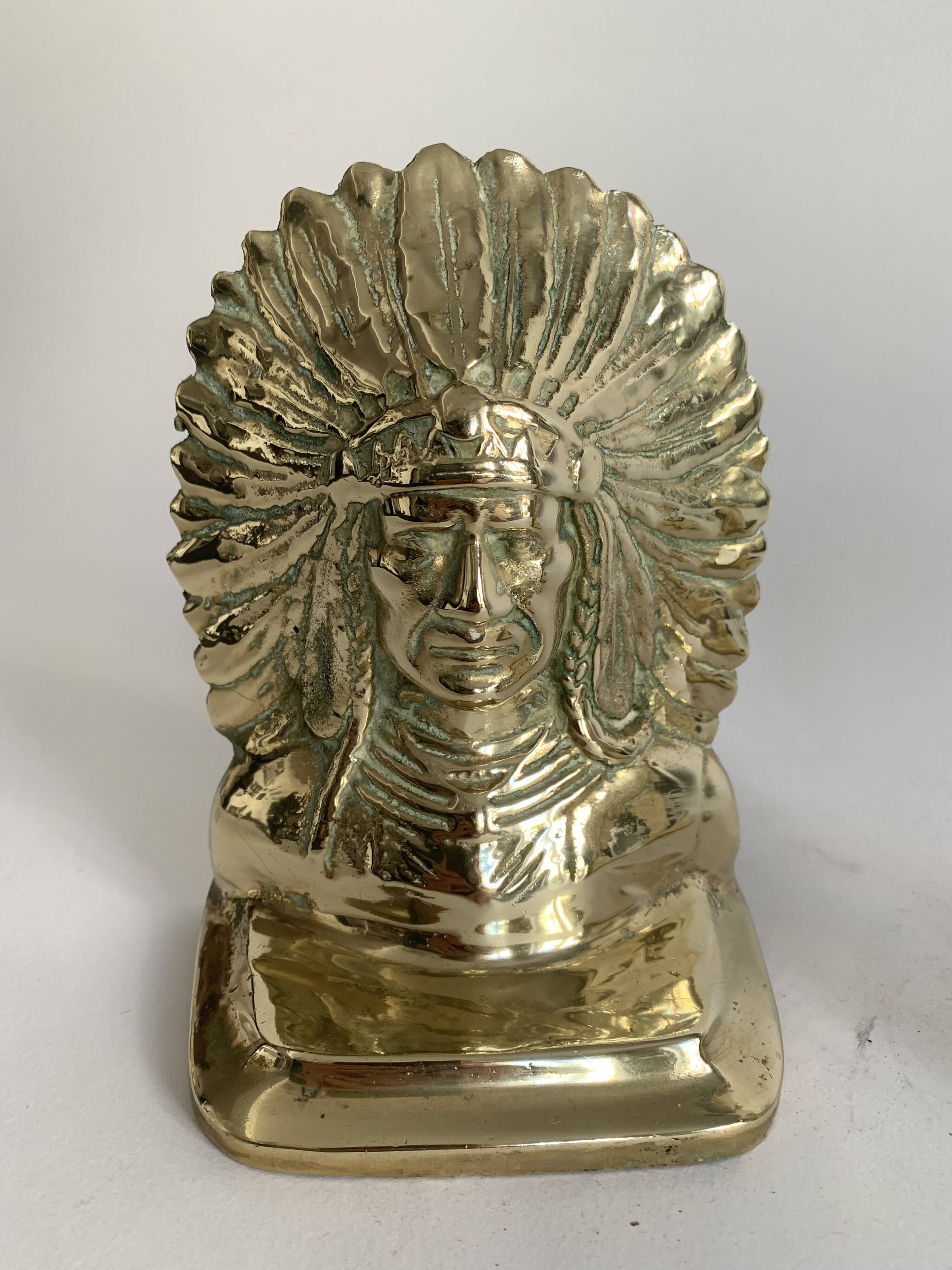 Serre-livres chef indien en laiton massif doré, 1970