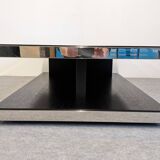 Contemporary design coffee table, Italian 1970s style.