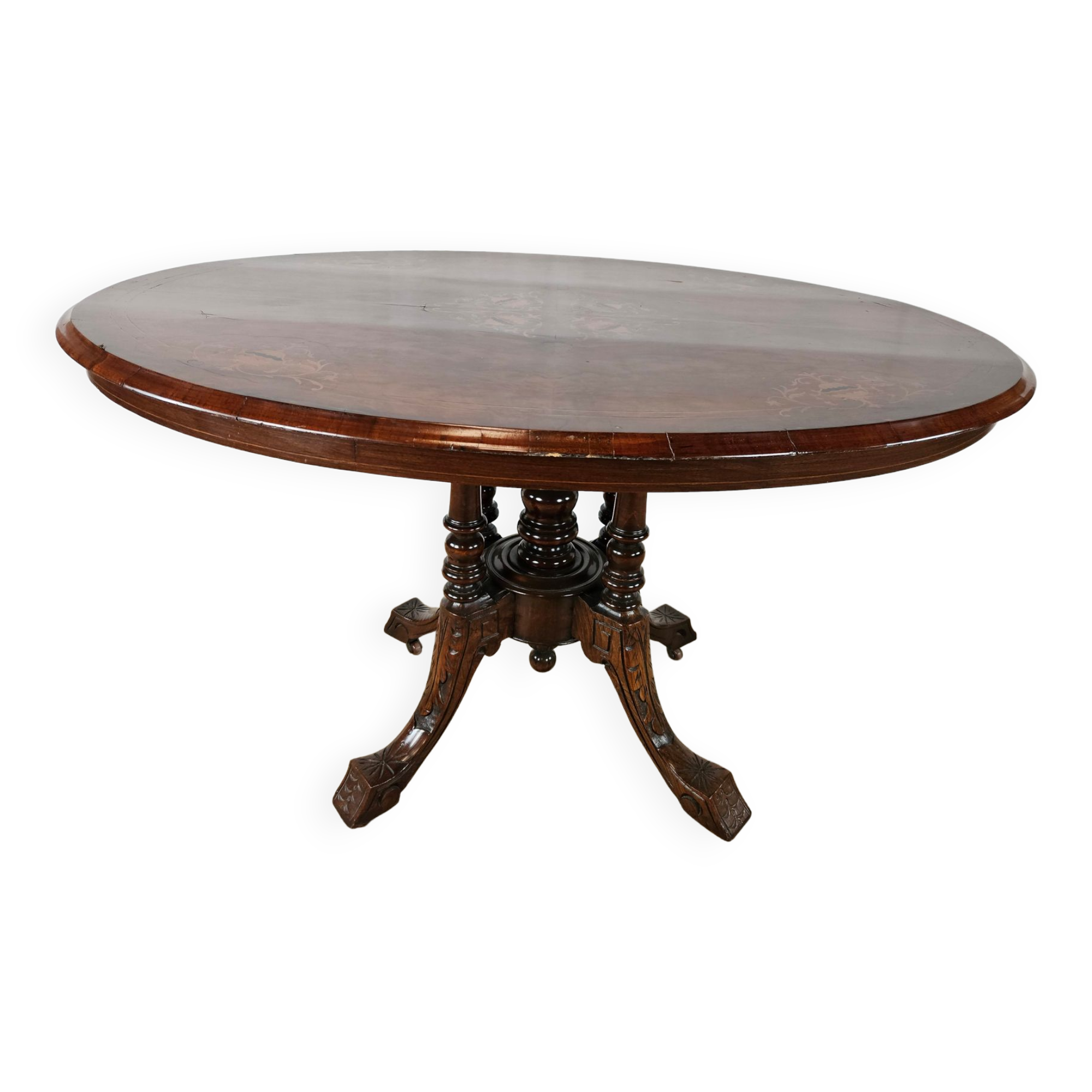 Coffee table in walnut with maple inlays and wheels