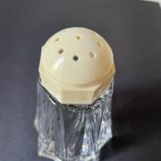 Saupoudreuse cristal de Bohème