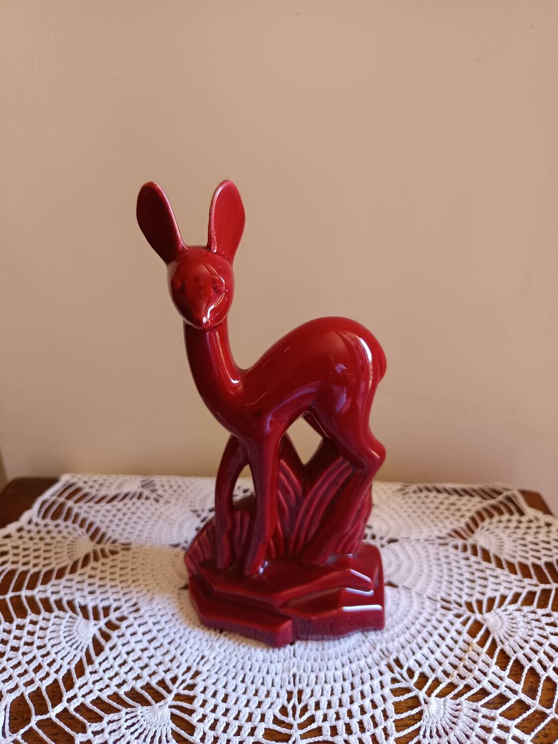Bibelot Biche Saint Clément Rouge / bordeaux en céramique
Art Déco