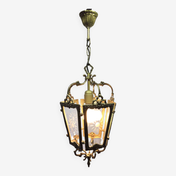 Bronze lantern with cut sides