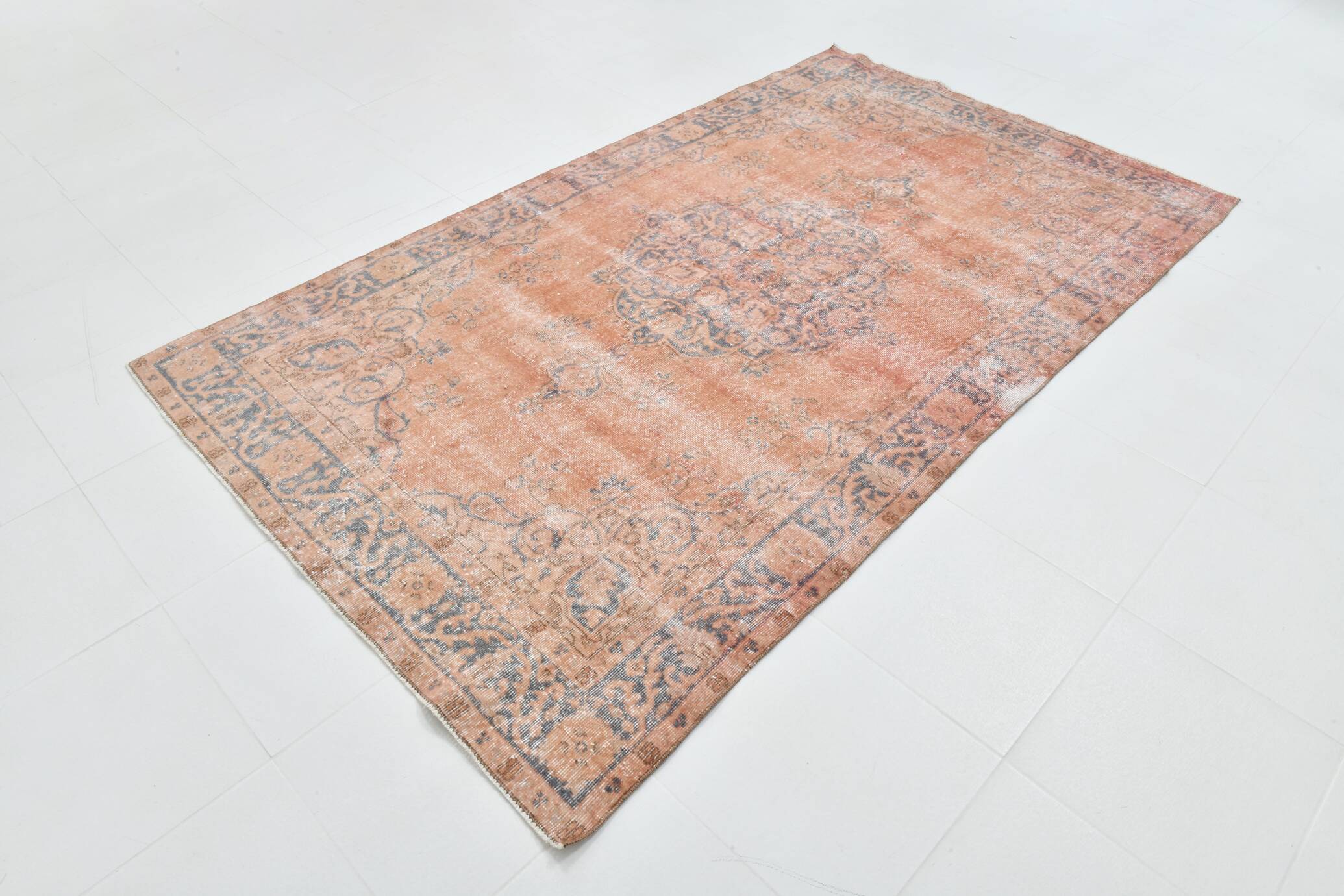 5'0 x 8'7 Ft Terracotta & Faded Blue Floral Vintage Persian Rug, 153x261 Cm