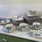 "Hortensia" table service from Luneville, earthenware, 80 pieces