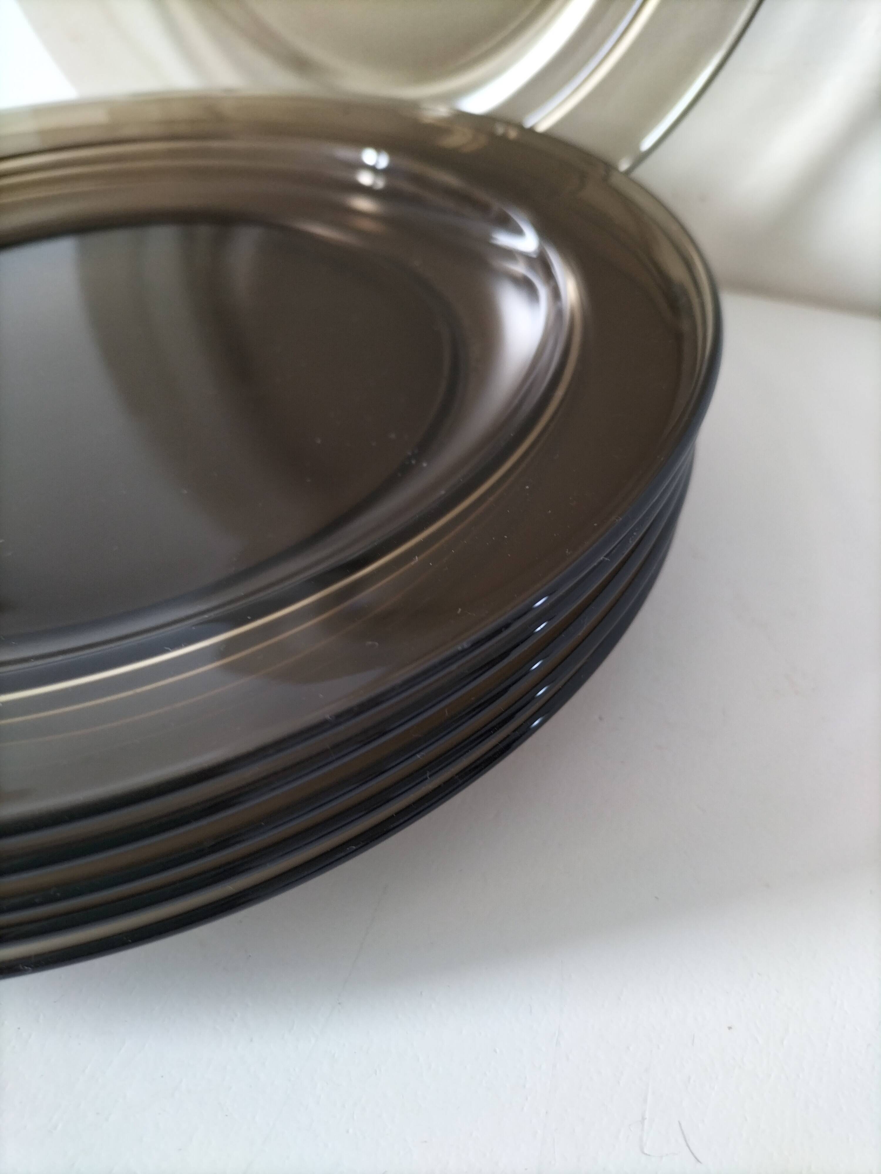 6 flat plates Arcoroc in smoked glass Smoke Brown