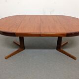 Baumann round table with extensions from the 60s/70s