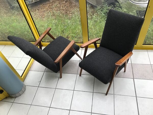 Paire de fauteuils de travail français  1970