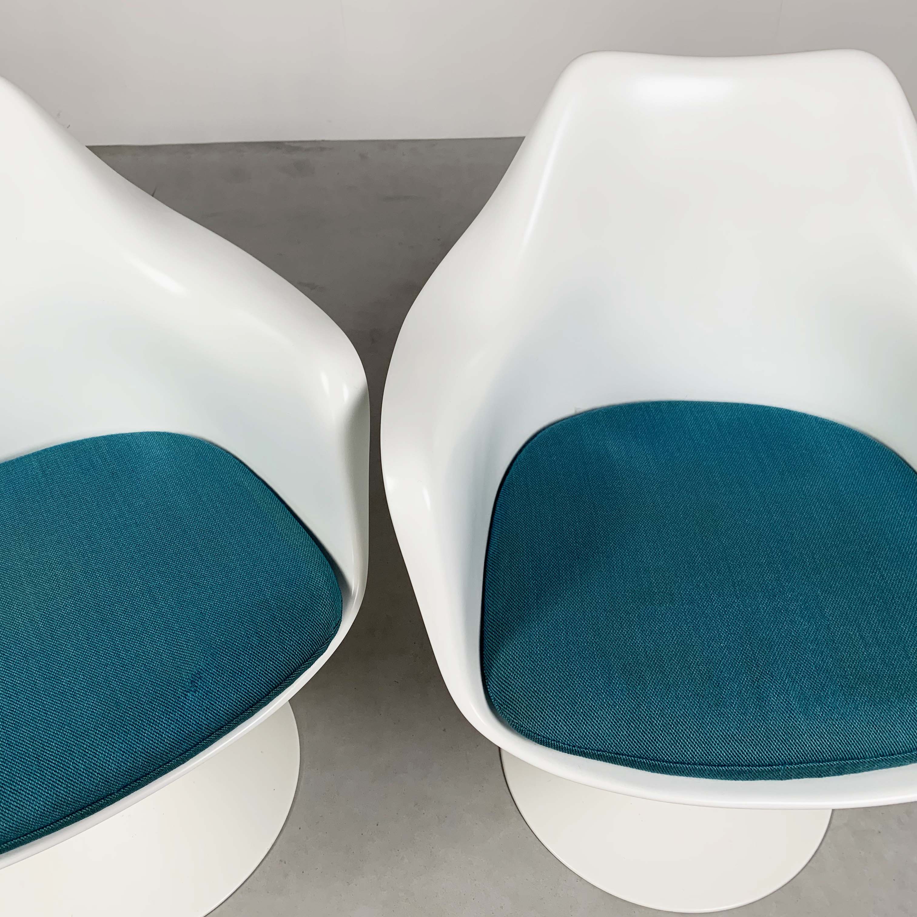 Set of 2 Tulip chairs by Eero Saarinen for Knoll, 1970