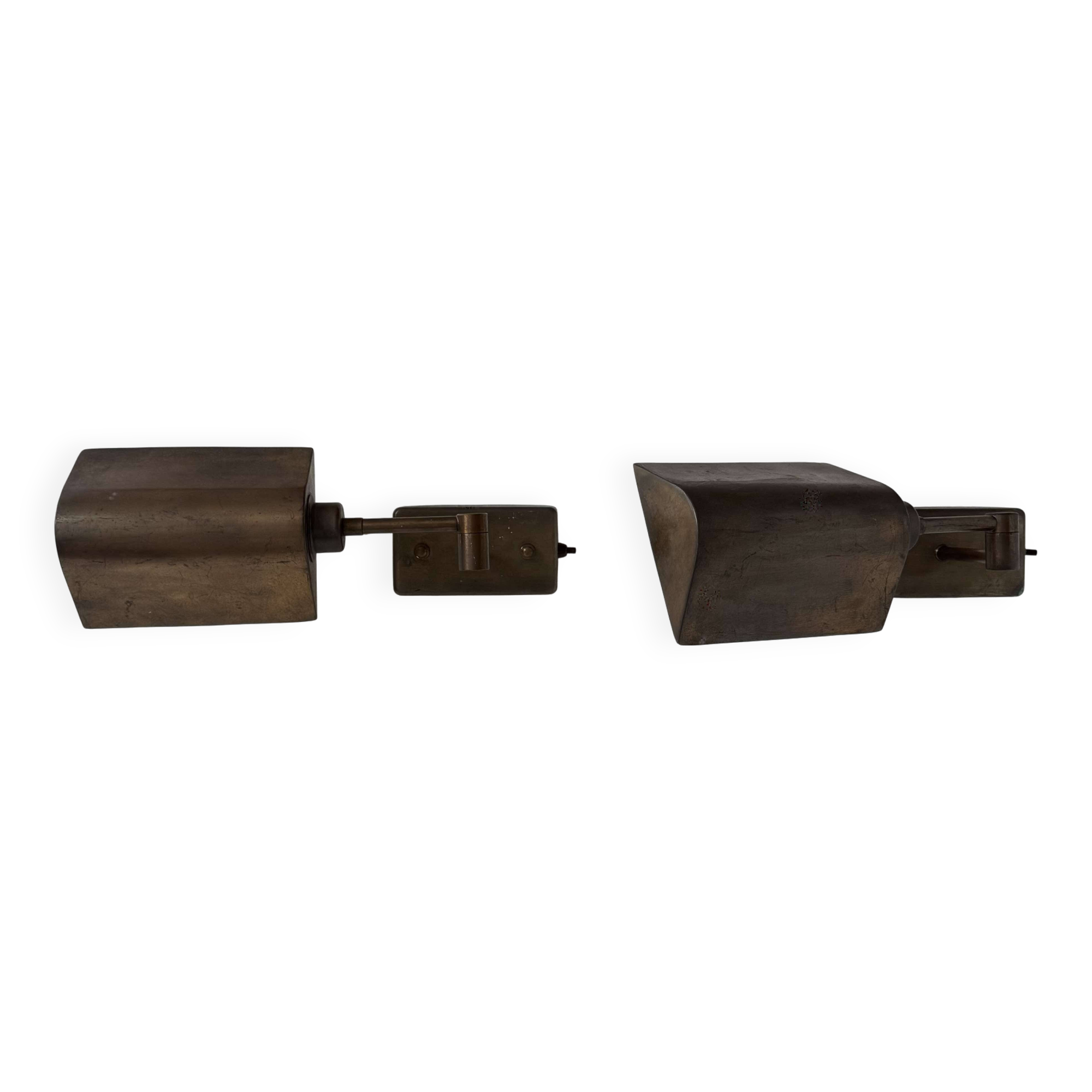 Pair of vintage adjustable wall lights, patinated brass, France 1970.