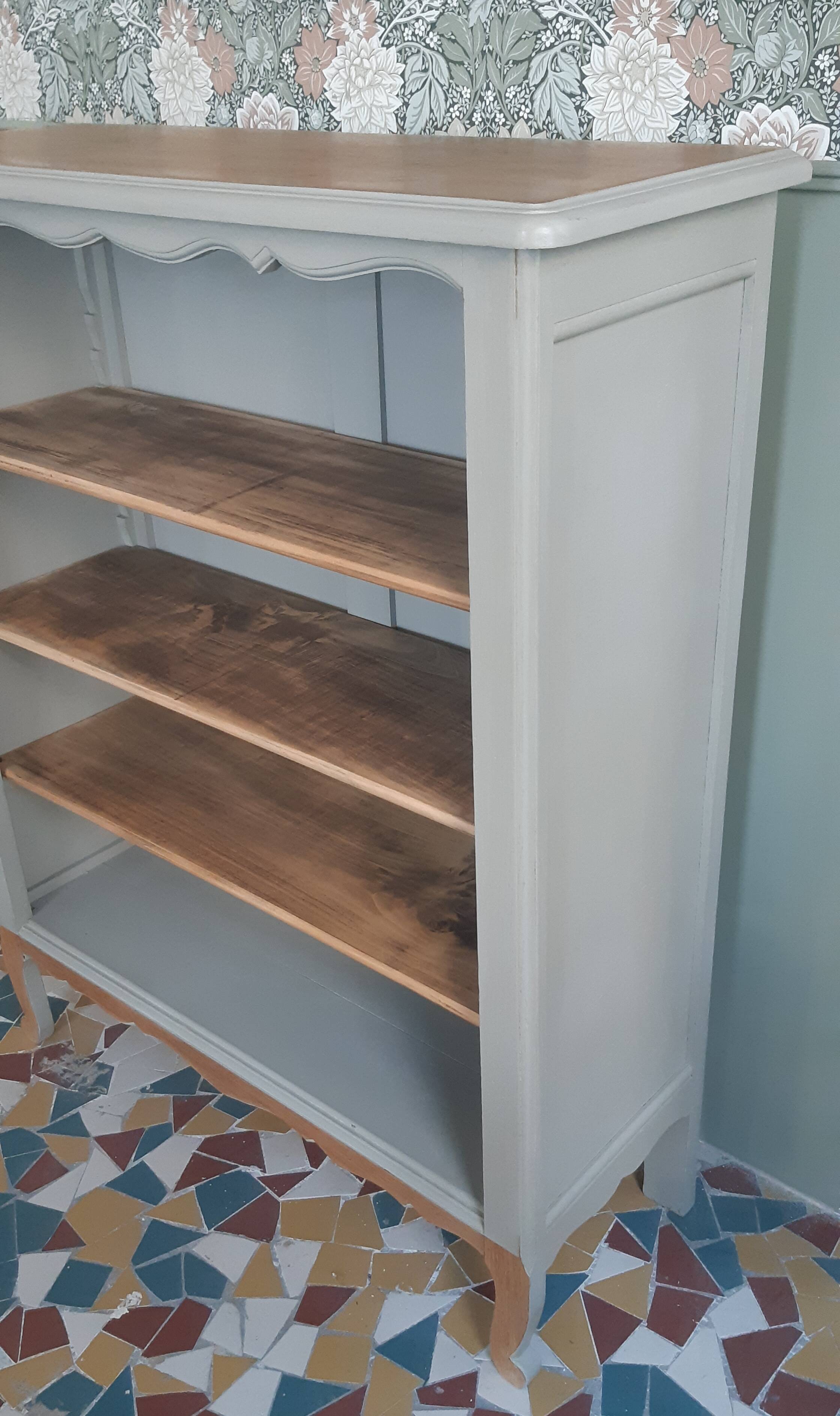 Grey and wood bibus furniture