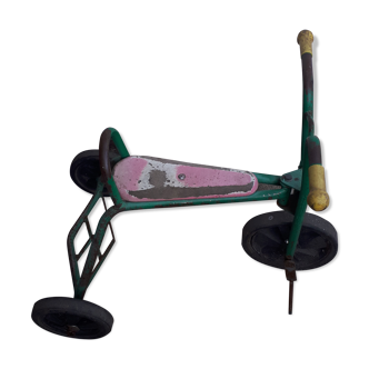 Tricycle