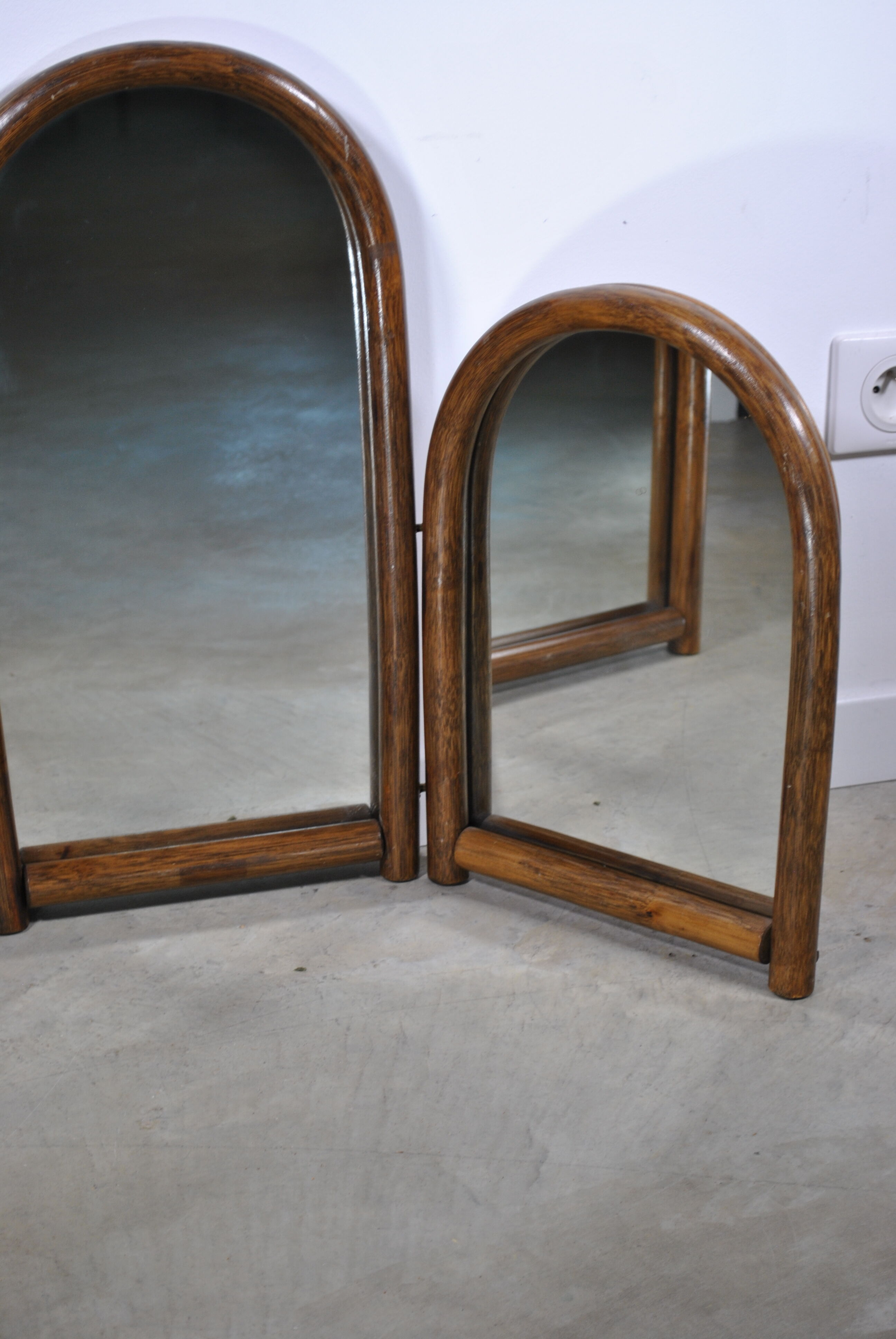 Triptych rattan mirror year 70.