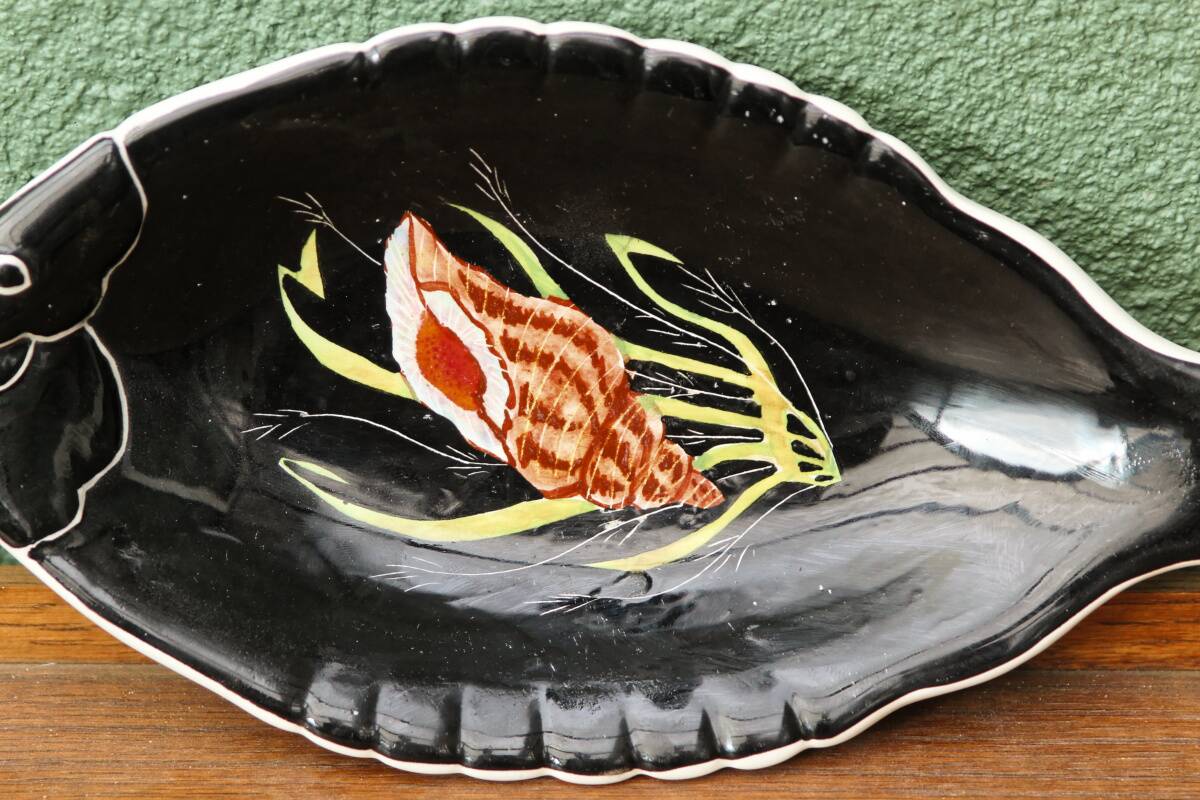 Quimper earthenware bowl, Port Louis model