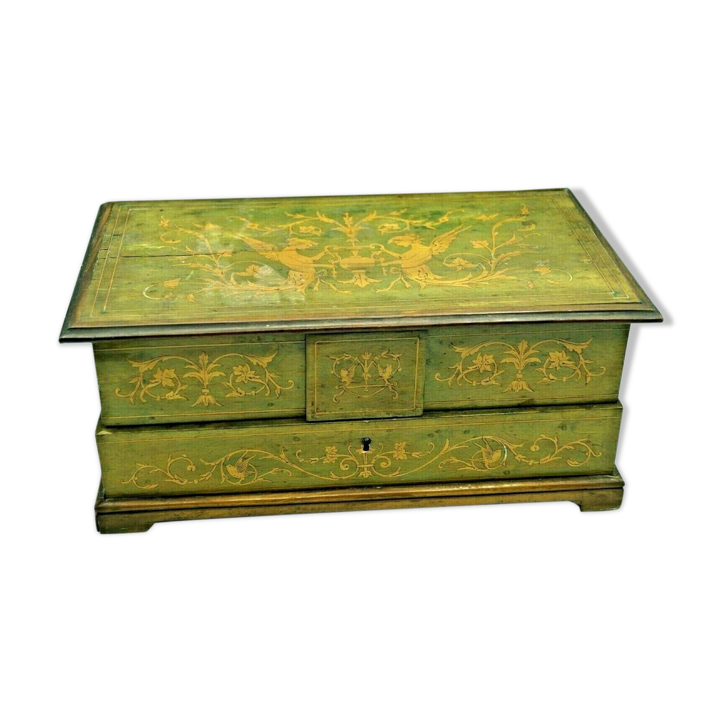 Marquetry jewellery box with foliage decoration