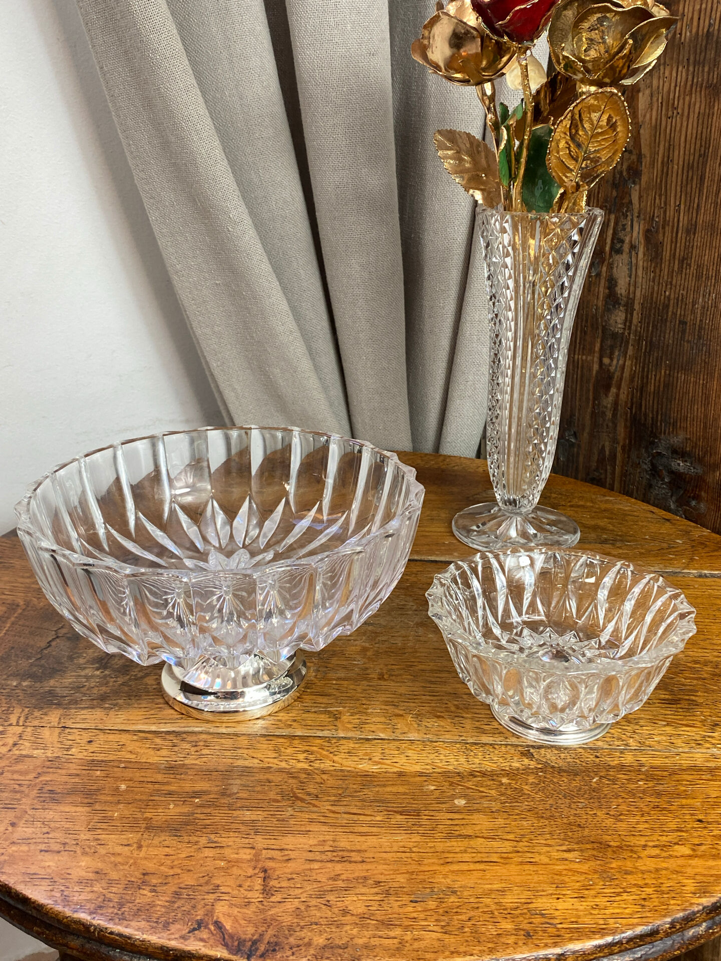 Glass and silver-plated bowls
