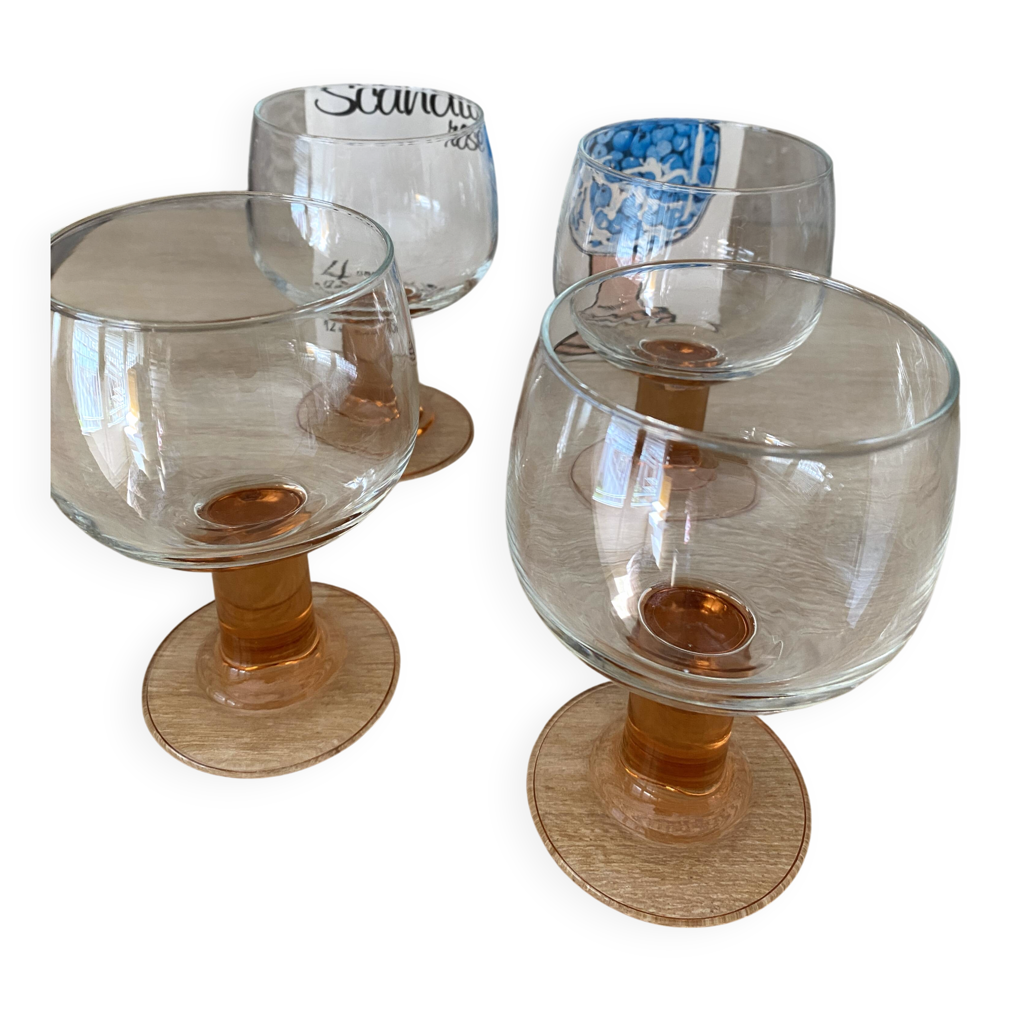 set of 4 new Luminarc stemmed glasses / Arques glassworks