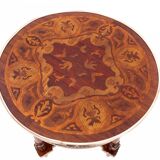 Table marquetée, France, début du XXe siècle.