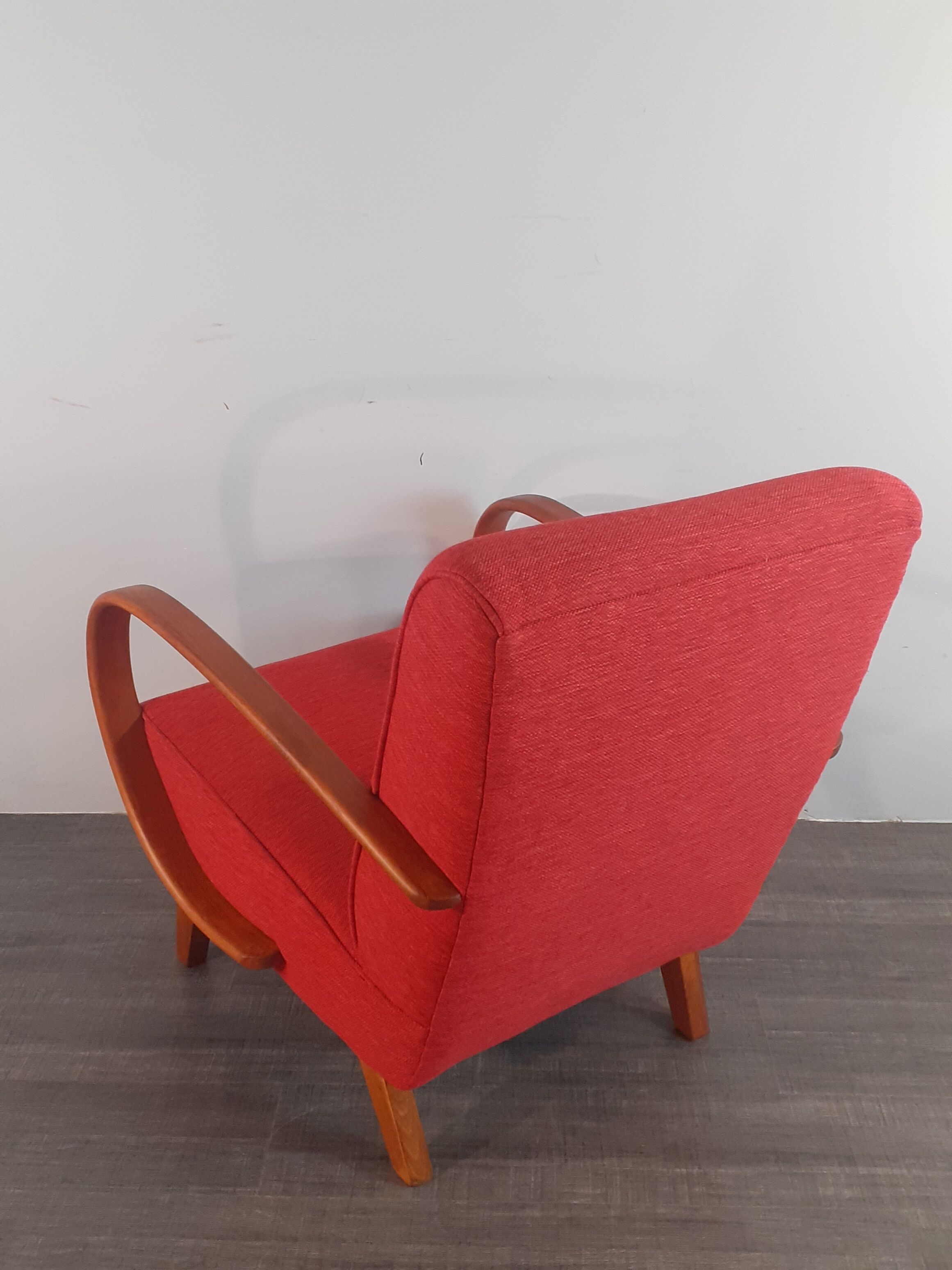 Pair of H262 Armchairs by Jindrich Halabala, Czech Art Deco 1940s