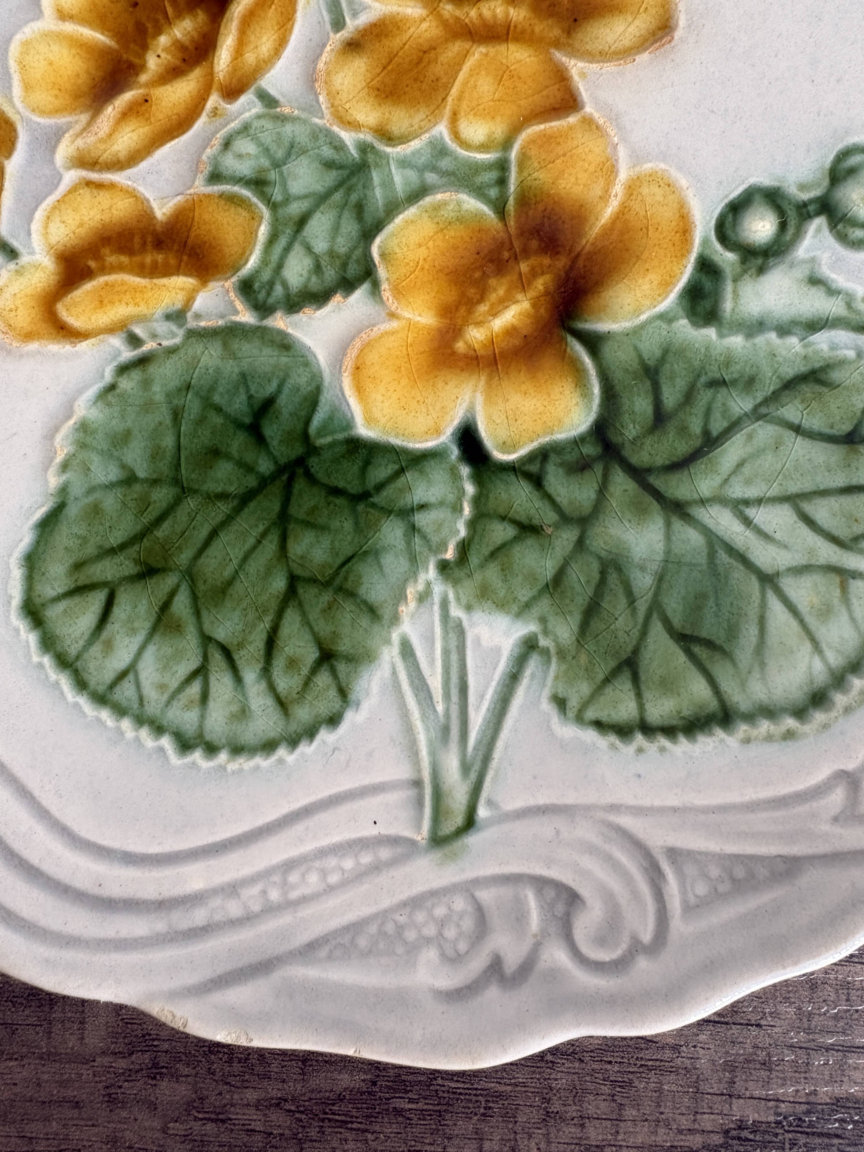 Set of 3 Small Barbotine Plates Villeroy & Boch Schramberg