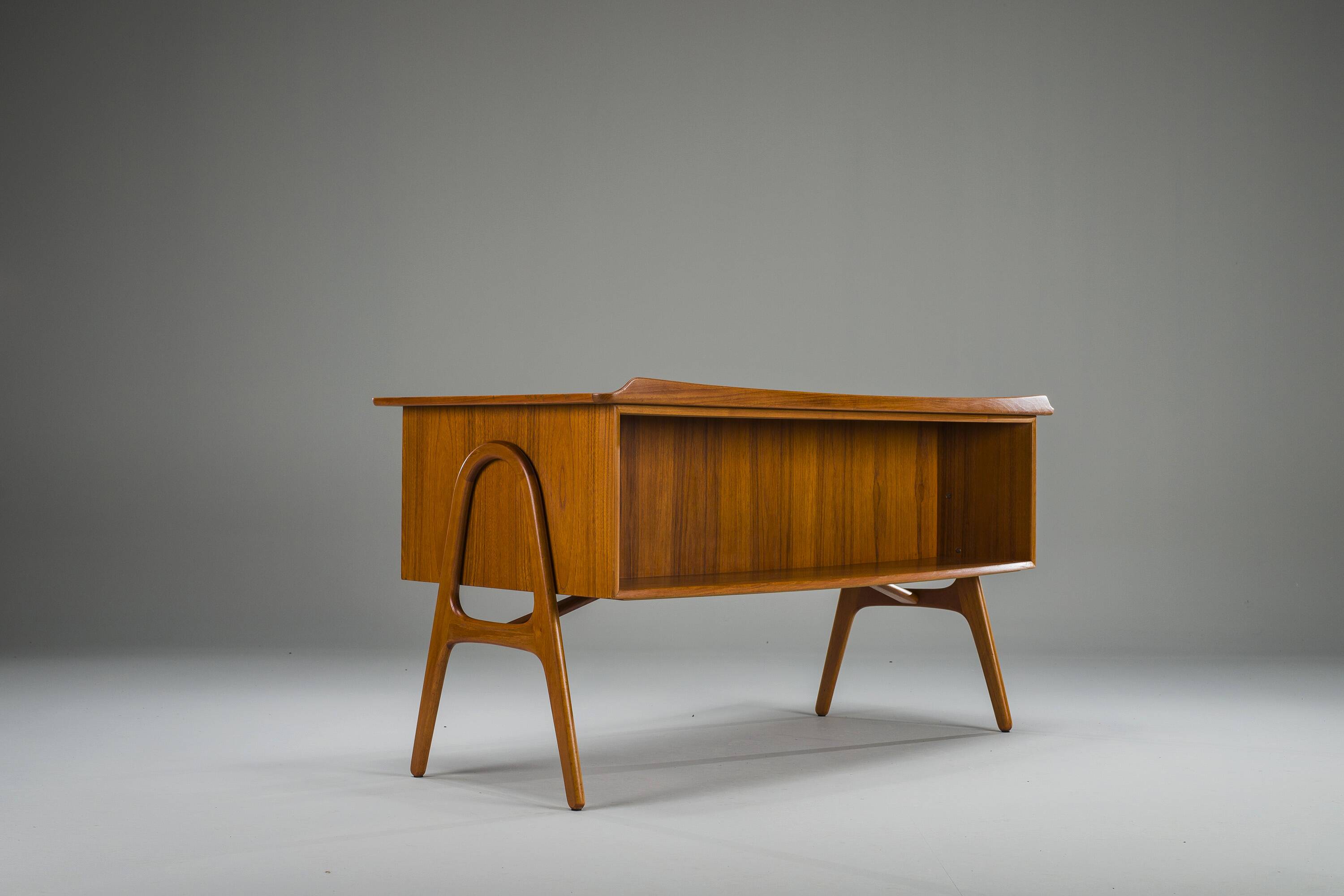 Mid-Century Danish Teak Desk by Svend Åge Madsen for Sigurd Hansen, 1950s