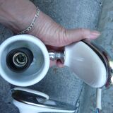 Paire d'appliques chrome et céramique blanche