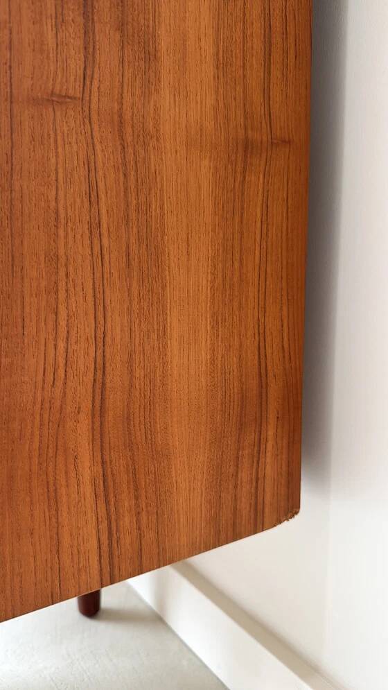 Vintage wooden cabinet / bookcase